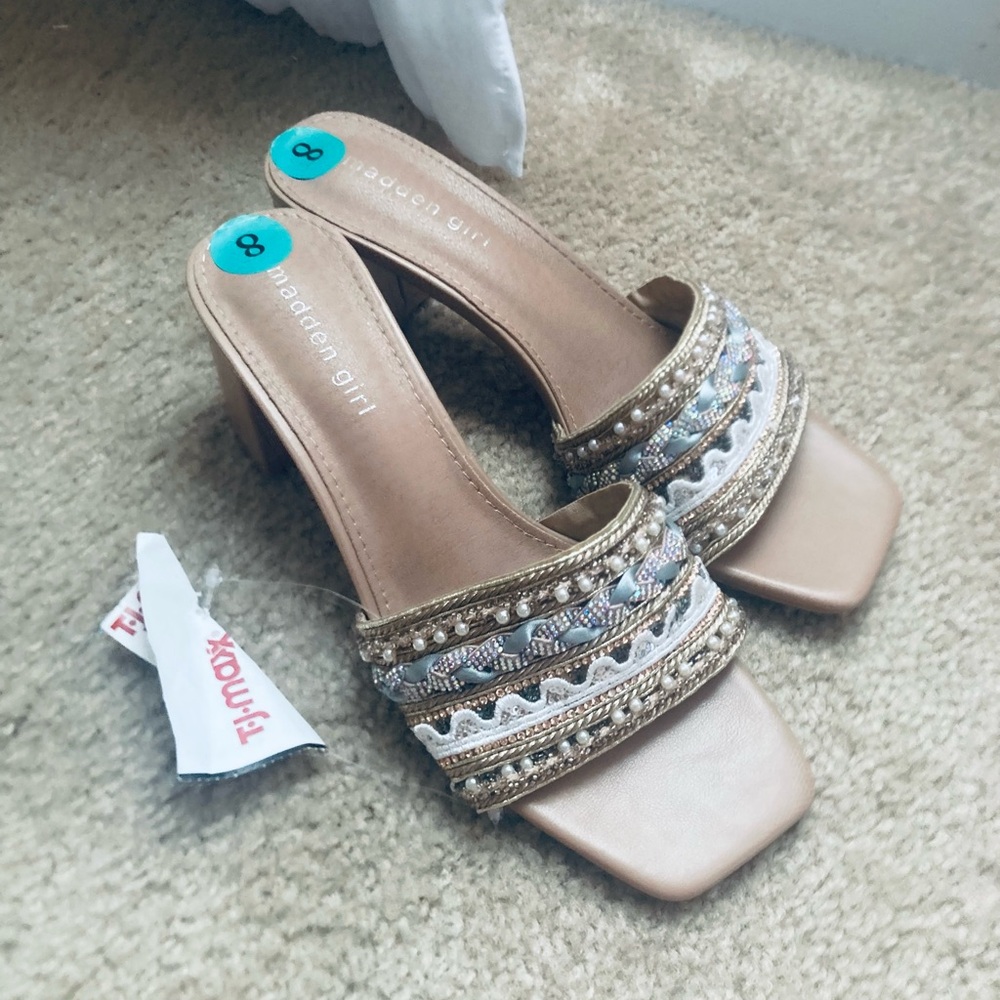 NWT Madden Girl Sandals